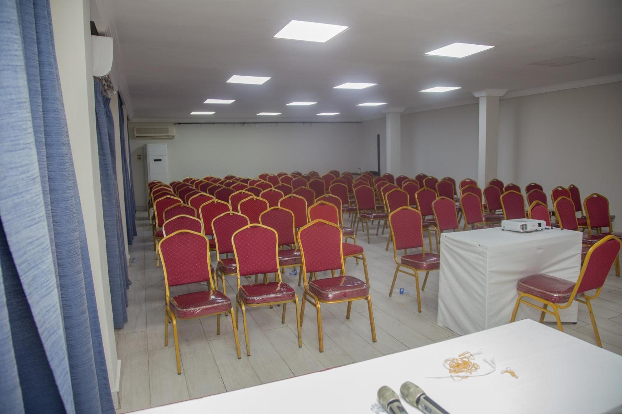 Hotel La Rose Blanche Abidżan Zewnętrze zdjęcie